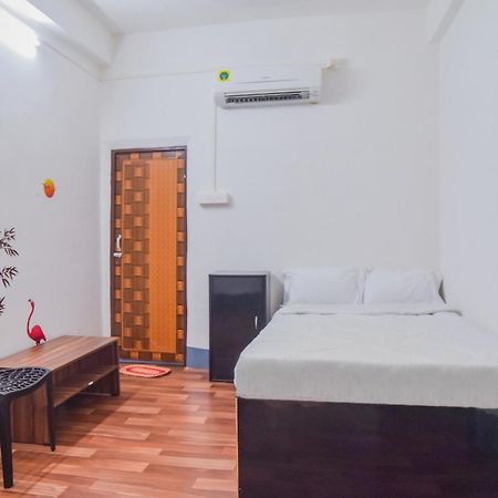 Hotel O Dc Lodge Kaharpara Exterior photo